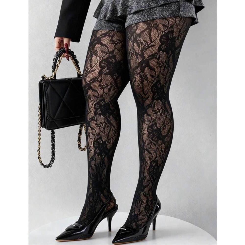Plus Size Floral Patterned Tights